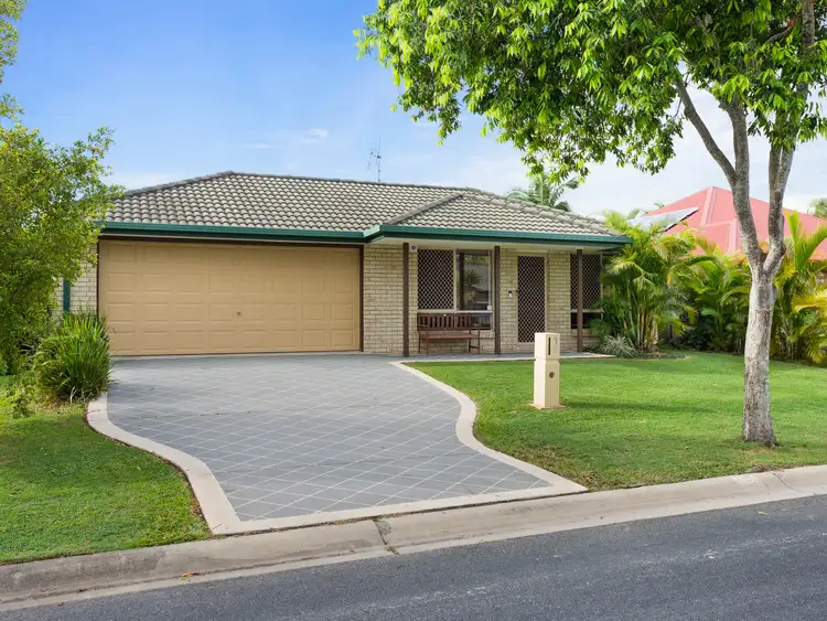 Fifth view of Homely house listing, 15 Loyal Court, Tweed Heads South NSW 2486