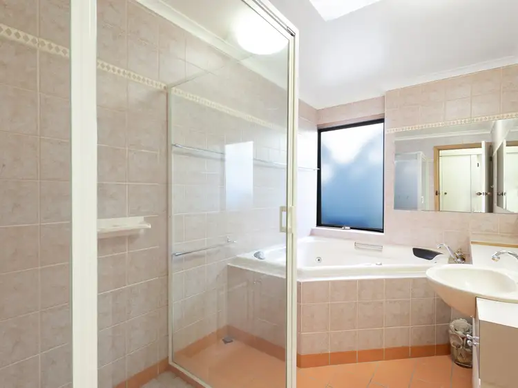 Sixth view of Homely house listing, 2 Amor Drive, Mansfield VIC 3722