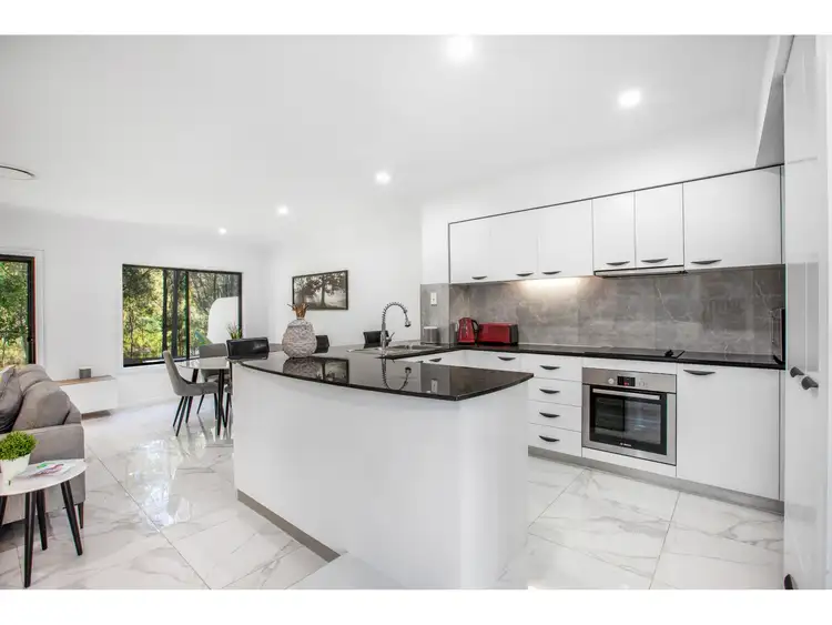 8866 Magnolia Drive East, Hope Island QLD 4212
