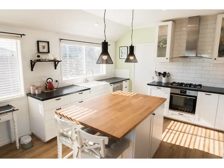 1 Peppermint Grove, Langwarrin VIC 3910