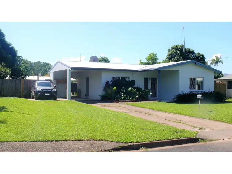 8 Aruma Close, White Rock QLD 4868