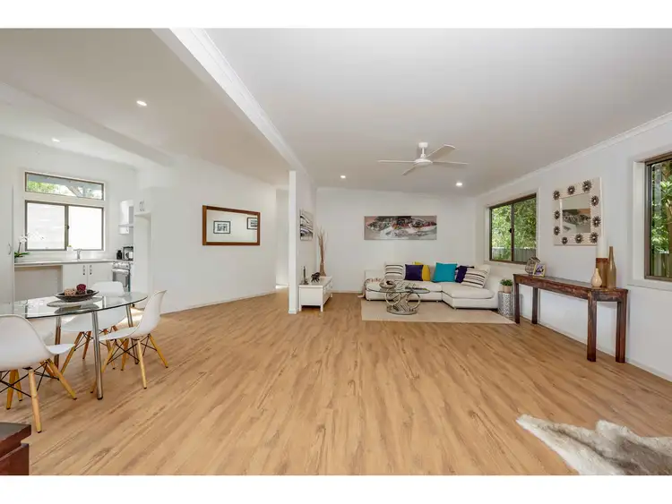Fifth view of Homely house listing, 2/3 Portla Way, Ocean Shores NSW 2483