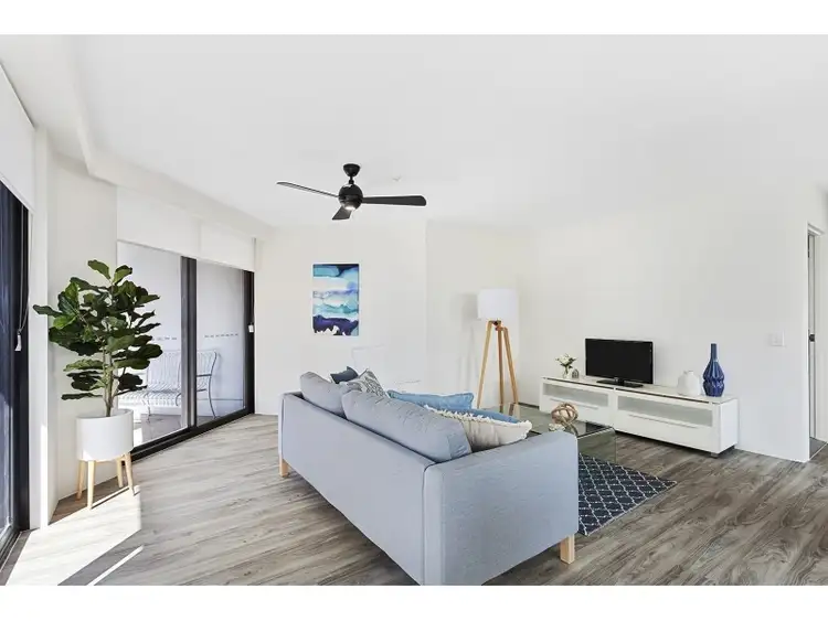 9/3576 Main Beach Parade, Main Beach QLD 4217