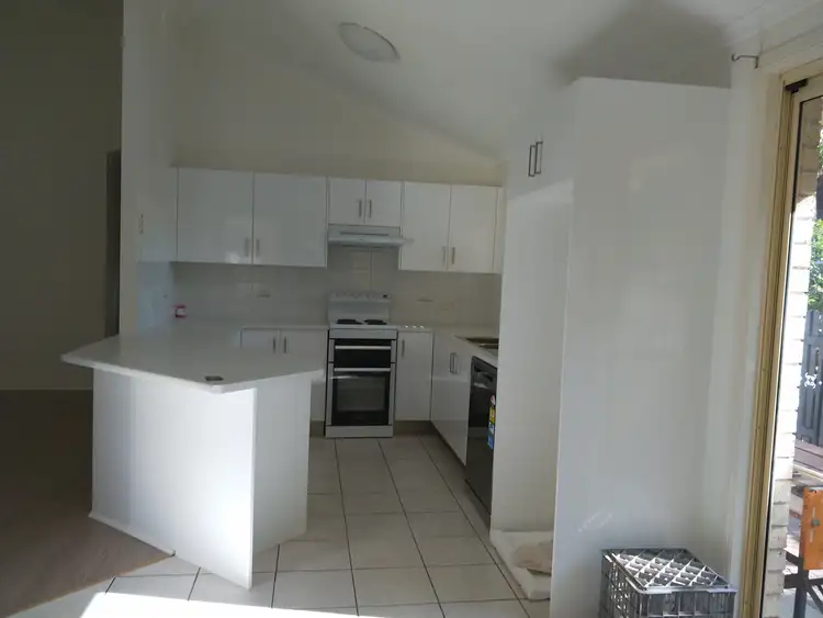 Fifth view of Homely semi-detached listing, 2/24 First Avenue, Beachmere QLD 4510