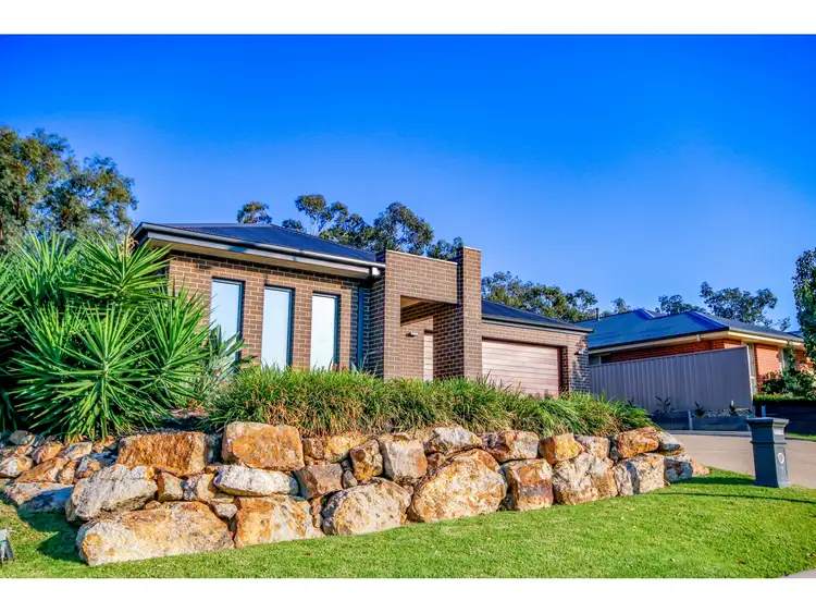 7 Henschke Avenue, Thurgoona NSW 2640