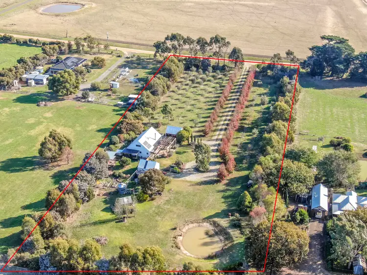 52 Roseneath Road, Warncoort VIC 3243