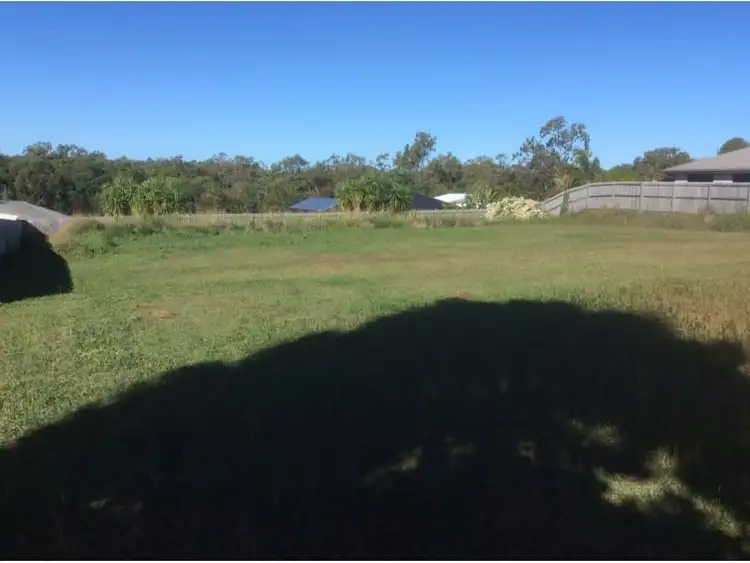 20 Neville Drive, Branyan QLD 4670