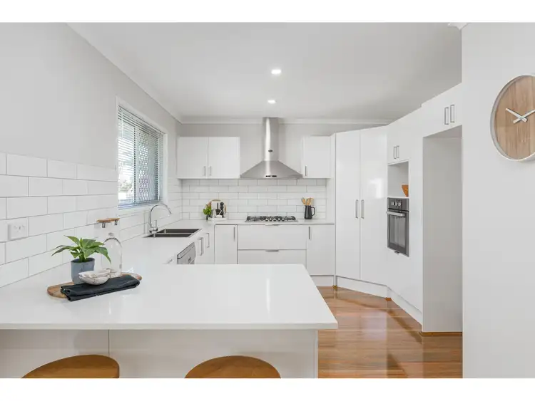 21 Belinda Crescent, Springwood QLD 4127