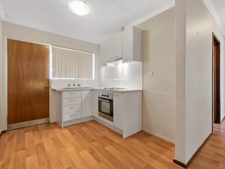 Sixth view of Homely unit listing, 2/35 Seaforth Road, Safety Bay WA 6169