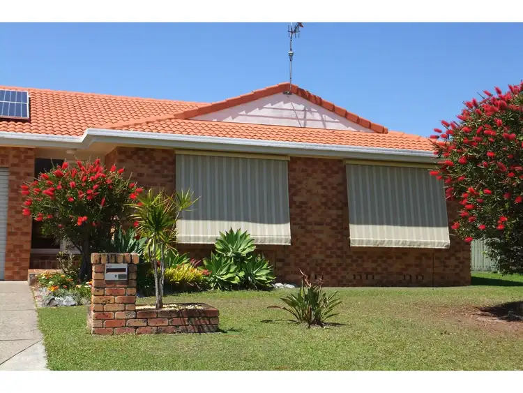 2/4 Glen Close, North Haven NSW 2443