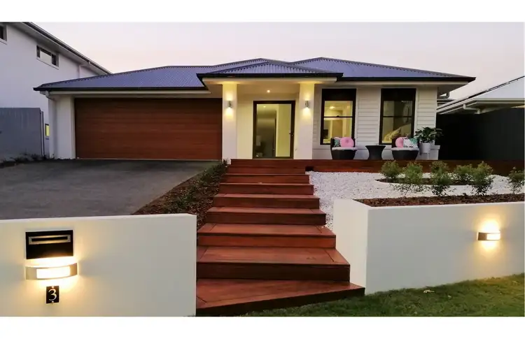 3 Terraldon Place, Bridgeman Downs QLD 4035