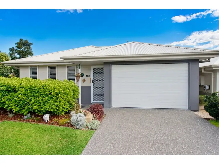 135 North Atlantic Circuit, Lake Cathie NSW 2445