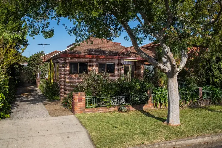 7 Webster Avenue, Peakhurst NSW 2210