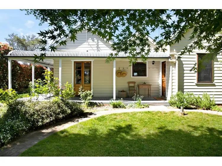 26 Bumballa Road, Wingello NSW 2579