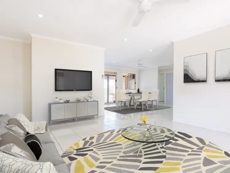 10 McIver Road, Clinton QLD 4680