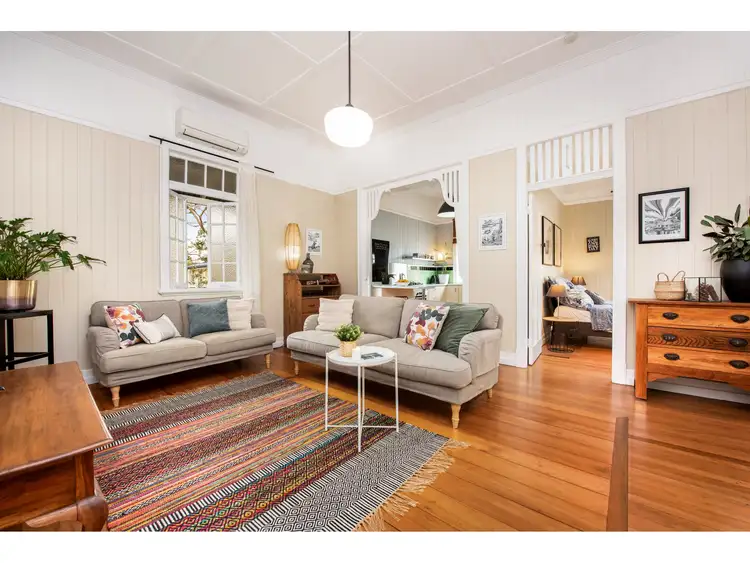 Fourth view of Homely house listing, 114 Fairfield, Fairfield QLD 4103