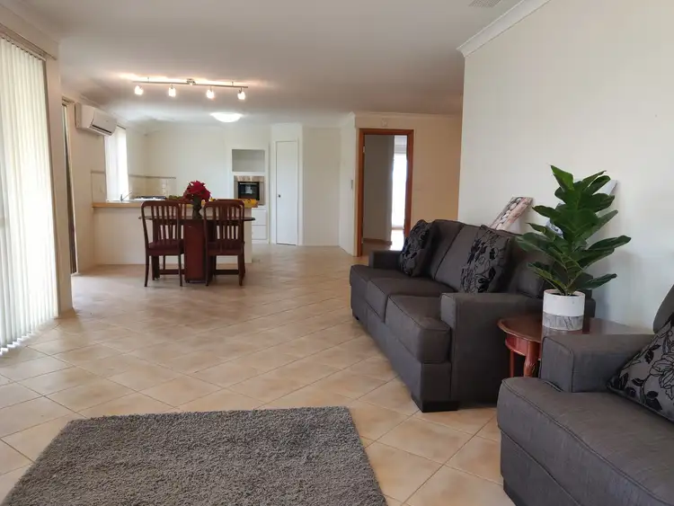 Fourth view of Homely house listing, 2 Davenport Circuit, Mindarie WA 6030