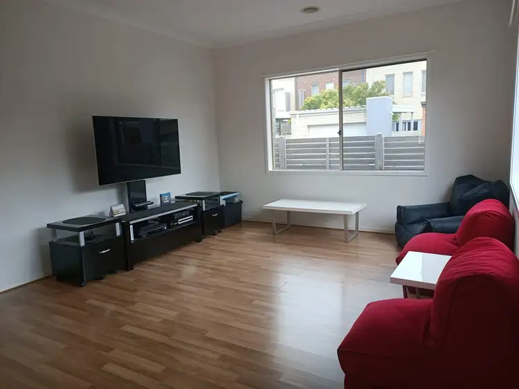 Seventh view of Homely house listing, 3 Edgeware Close, Pakenham VIC 3810