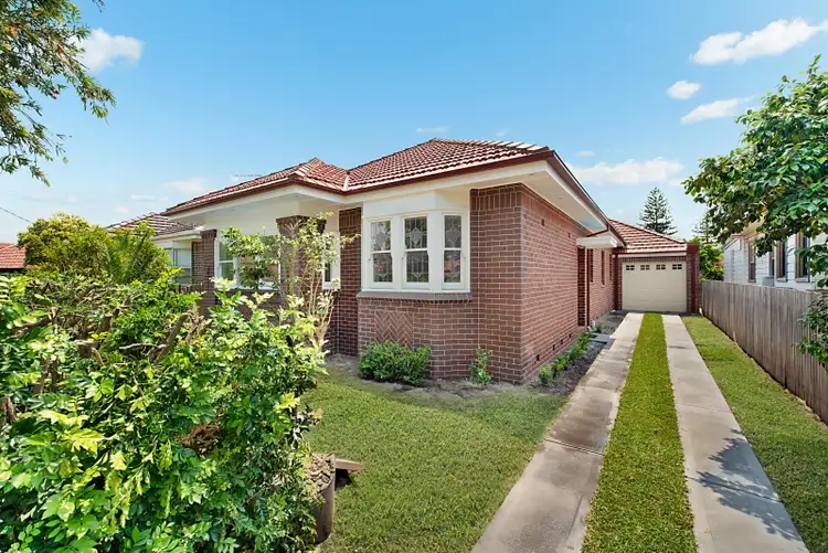 Main view of Homely house listing, 76 Kemp Street, Hamilton South NSW 2303