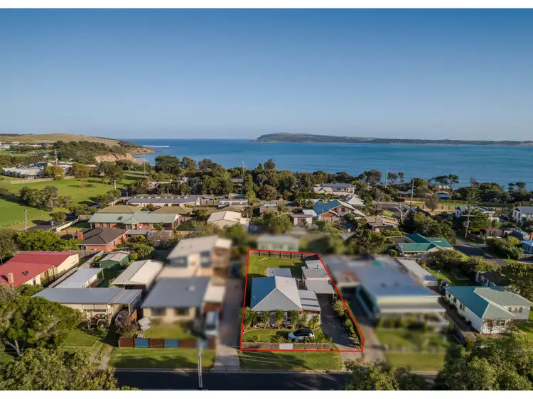 Second view of Homely house listing, 7 Thomas Grove, San Remo VIC 3925