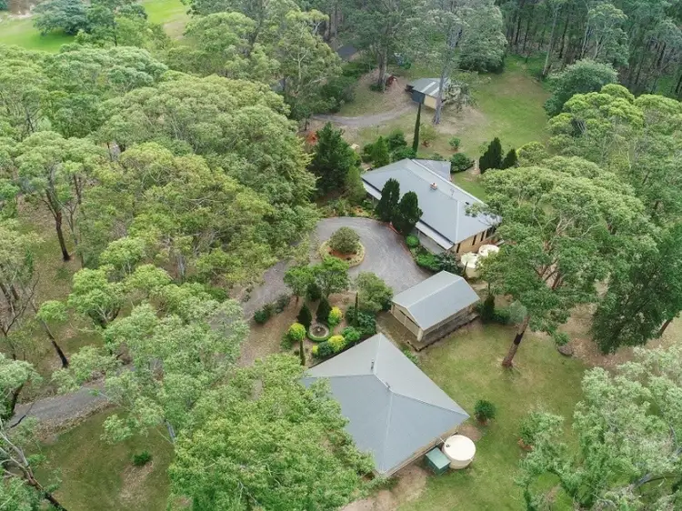 18 Andrews Road, Tomerong NSW 2540