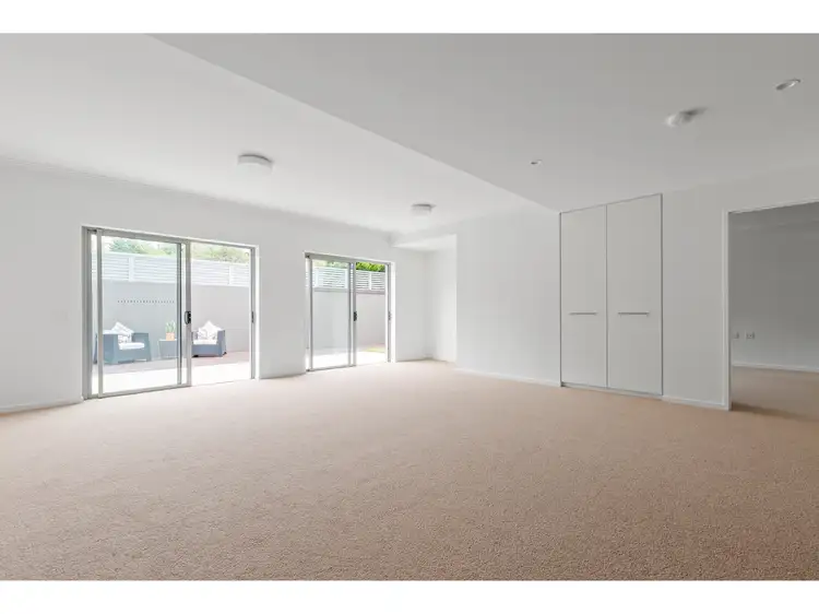 Third view of Homely unit listing, 2/8 Dee Why Parade, Dee Why NSW 2099