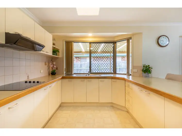 Fifth view of Homely house listing, 71 Cadogan Street, Carindale QLD 4152