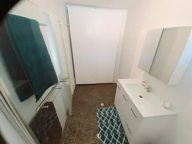 Fifth view of Homely unit listing, 2/25 Railto street, Coorparoo QLD 4151