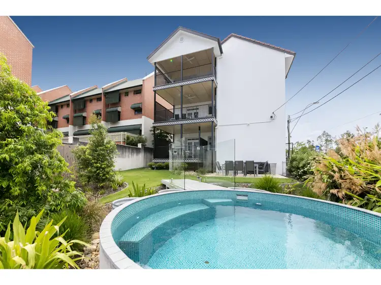 1,2,3/445 Gregory Terrace, Spring Hill QLD 4000