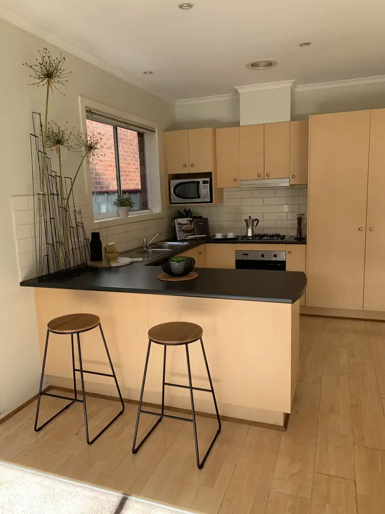 Sixth view of Homely house listing, 10 Seggan Circle, Gowanbrae VIC 3043