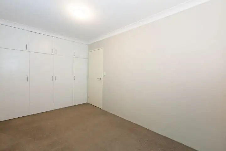 Seventh view of Homely unit listing, 2/11 Brassey Street, Fairfield QLD 4103