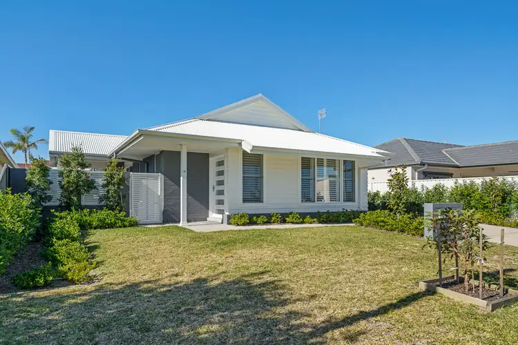 38 Gilbert Street, Long Jetty NSW 2261