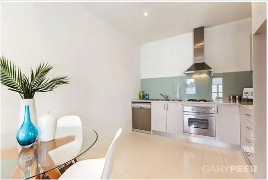Main view of Homely apartment listing, 2/101-103 Orrong Crescent, Caulfield North VIC 3161