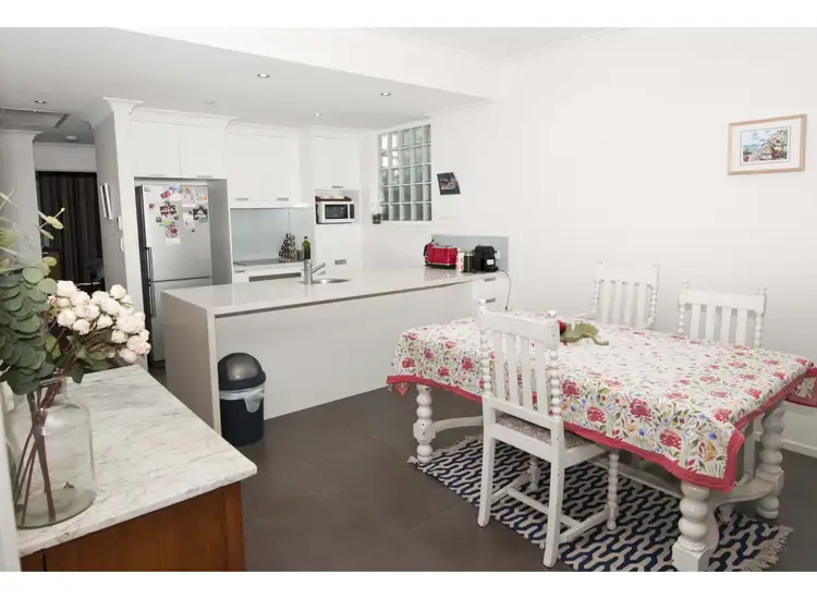 Sixth view of Homely unit listing, 4/76 Pratten Street, Dalby QLD 4405