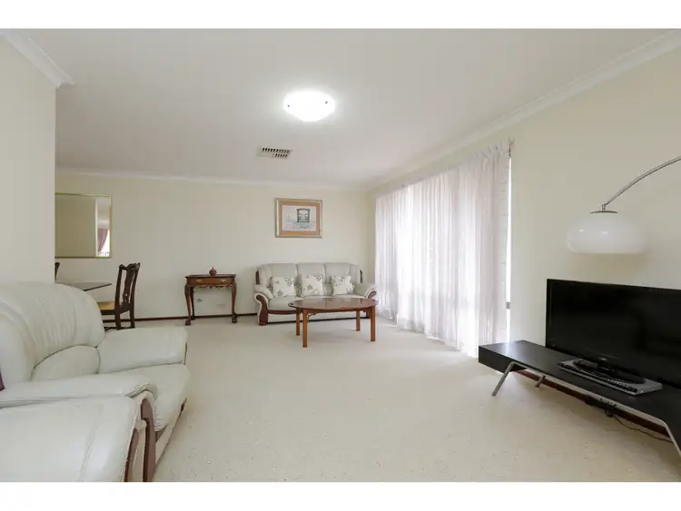 Second view of Homely house listing, 7 Hibbertia Crescent, Riverton WA 6148