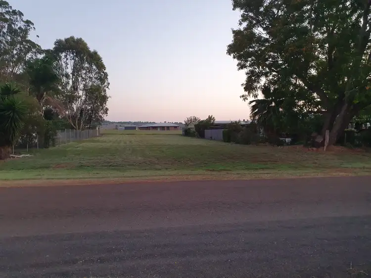 46 King Street, Memerambi QLD 4610