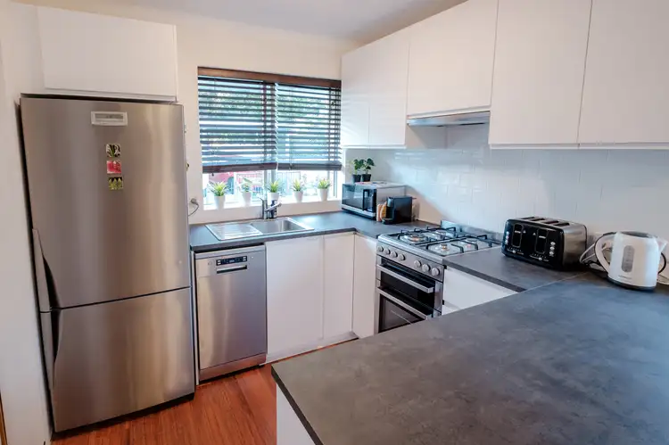 Fifth view of Homely unit listing, 10/5 Sturdee Parade, Dee Why NSW 2099