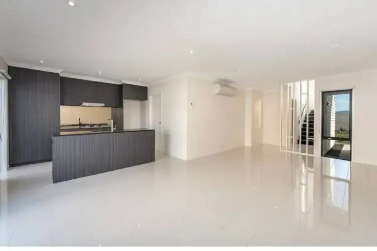 36/126 Marina Quays Boulevard, Hope Island QLD 4212