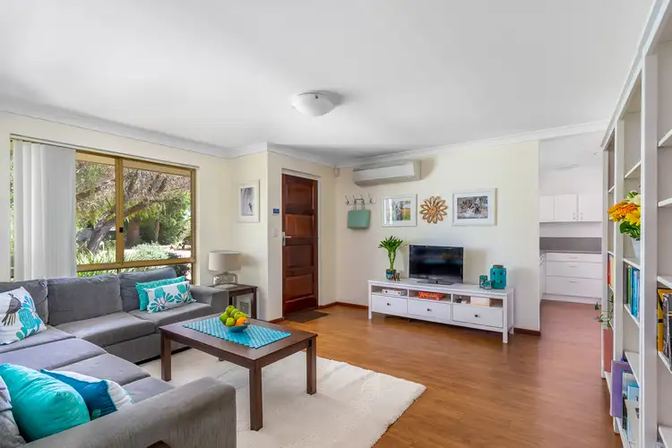7/20-22 Charlton Place, Thornlie WA 6108