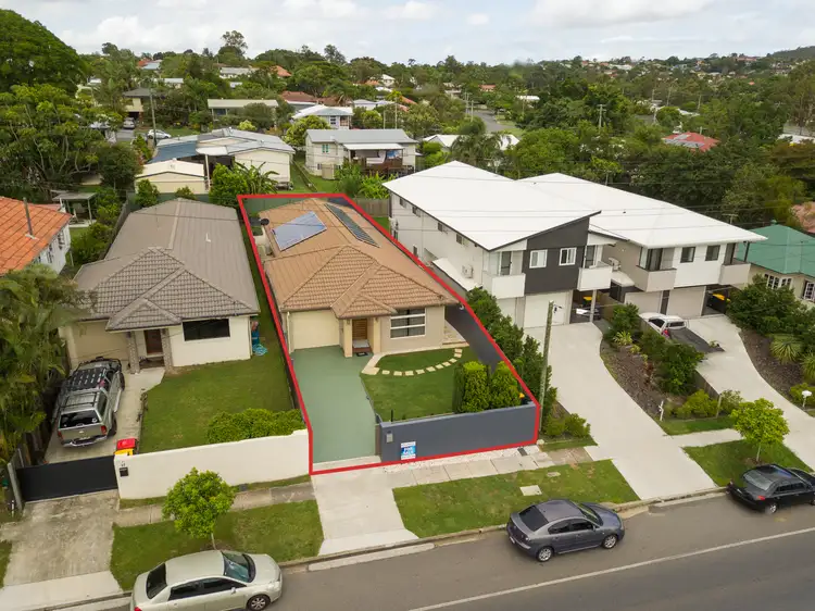 25 Muriel Avenue, Moorooka QLD 4105