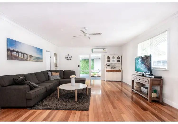 11 Coonara Avenue, Seaford VIC 3198