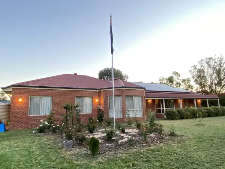 1A Rainbow Lane, Jindera NSW 2642
