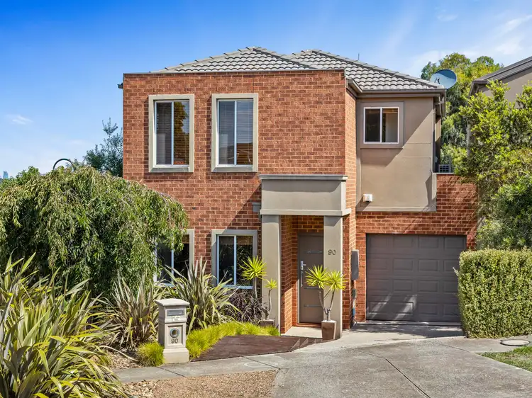 90 GOWANBRAE DRIVE, Gowanbrae VIC 3043