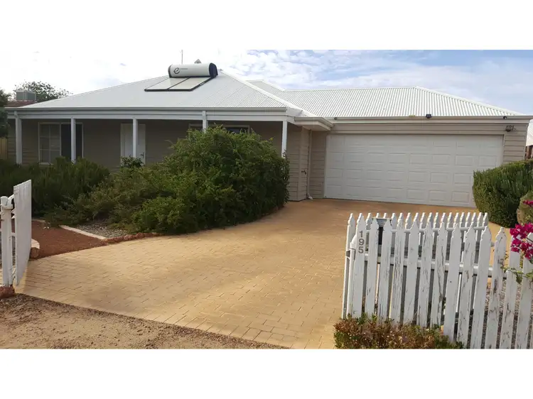 195 Mitchell Avenue, Northam WA 6401
