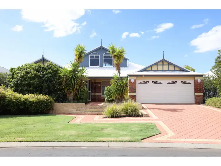 5 Avon Gardens, Millbridge WA 6232