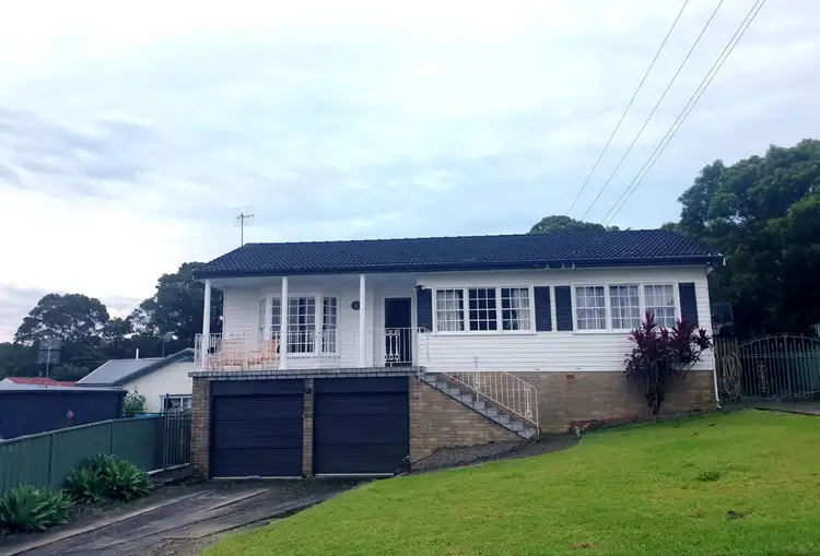 Main view of Homely house listing, 4 Avonlea Street, Belmont North NSW 2280