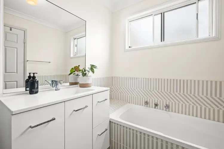 Fifth view of Homely townhouse listing, 5/236 Cresthaven Avenue, Bateau Bay NSW 2261