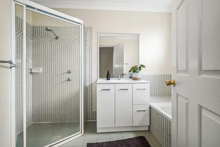 Sixth view of Homely townhouse listing, 5/236 Cresthaven Avenue, Bateau Bay NSW 2261
