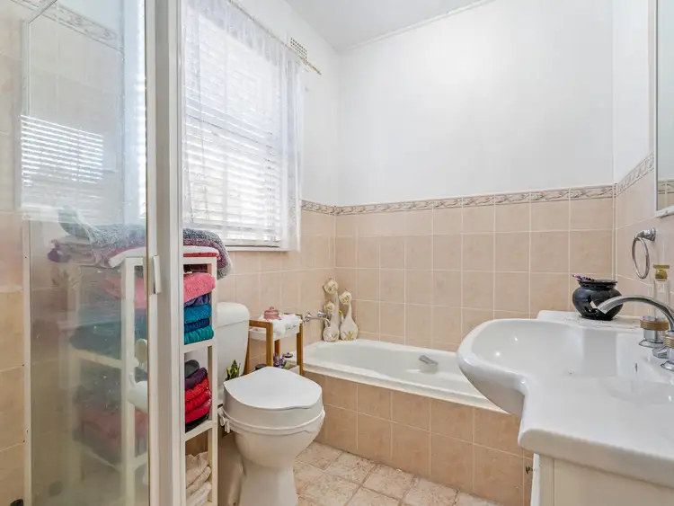 Fifth view of Homely house listing, 16 Bluebell Avenue, Berkeley Vale NSW 2261