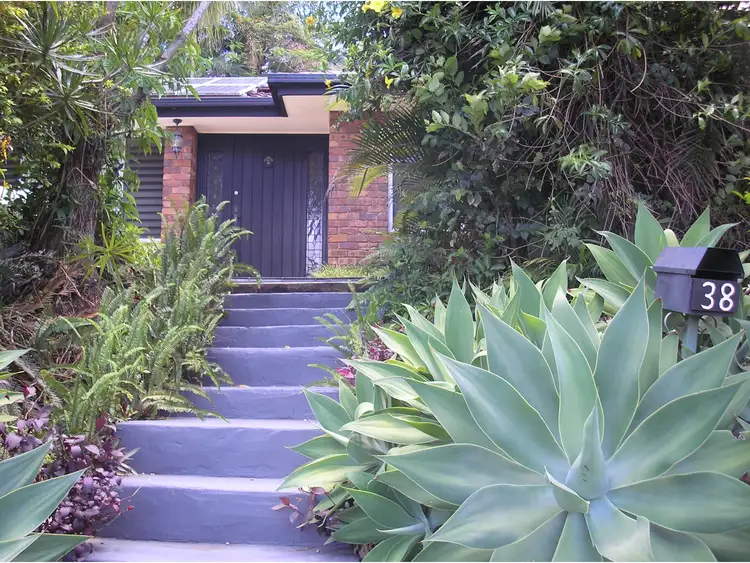 38 Louis Street, Beenleigh QLD 4207